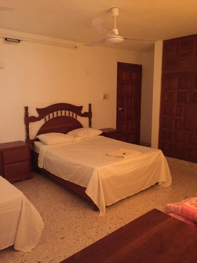 Hostal Kin-Beh Pansiyon Valladolid  Dış mekan fotoğraf